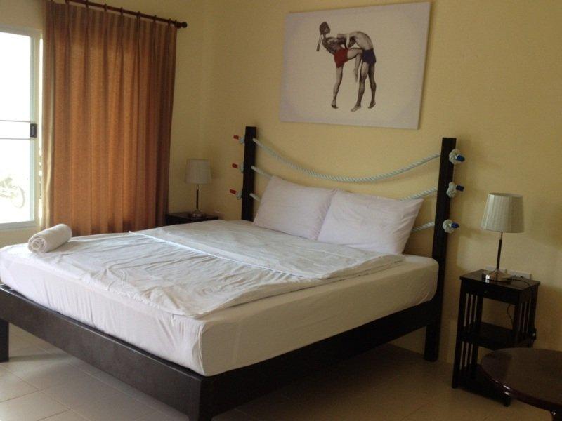 Phuket Muay Thai House Chalong Eksteriør billede