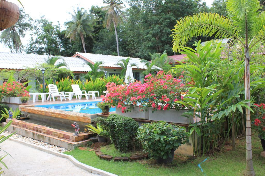 Phuket Muay Thai House Chalong Eksteriør billede