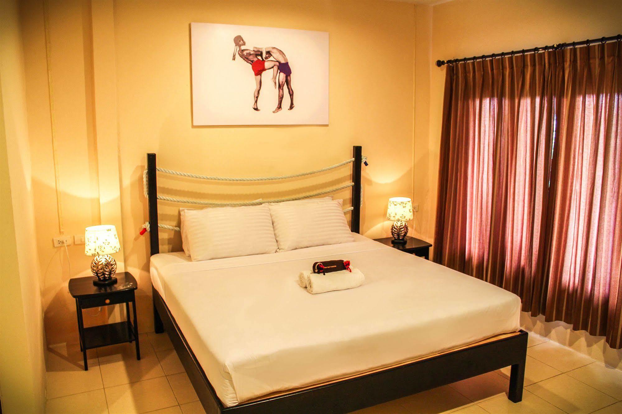 Phuket Muay Thai House Chalong Eksteriør billede